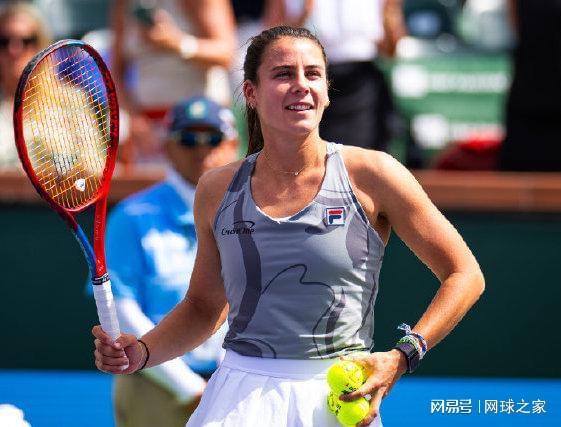 赵睿哽咽发 赵睿哽咽发