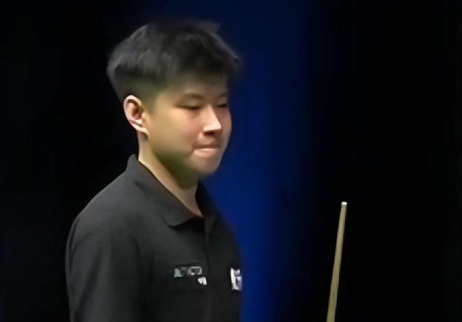 借高位逼抢 借高位逼抢