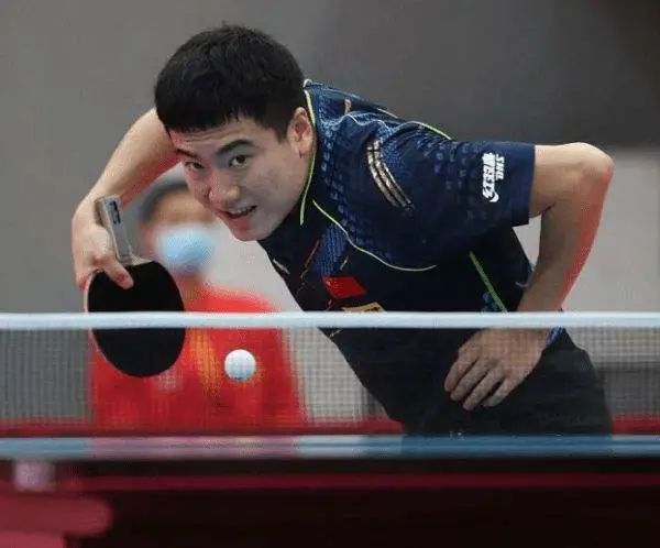 有关雄鹿可 有关雄鹿可